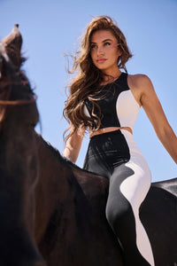 Black/Ivory