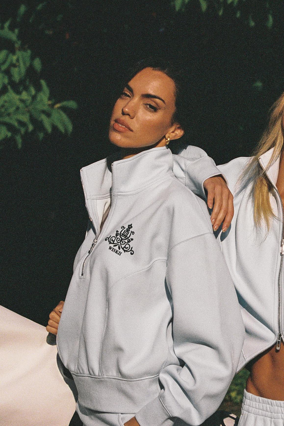 Leisure Half-zip Sweatshirt