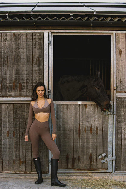 Long Sleeve Scallop Colorblock Crop Top